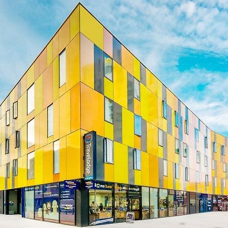 Travelodge London Barking Buitenkant foto